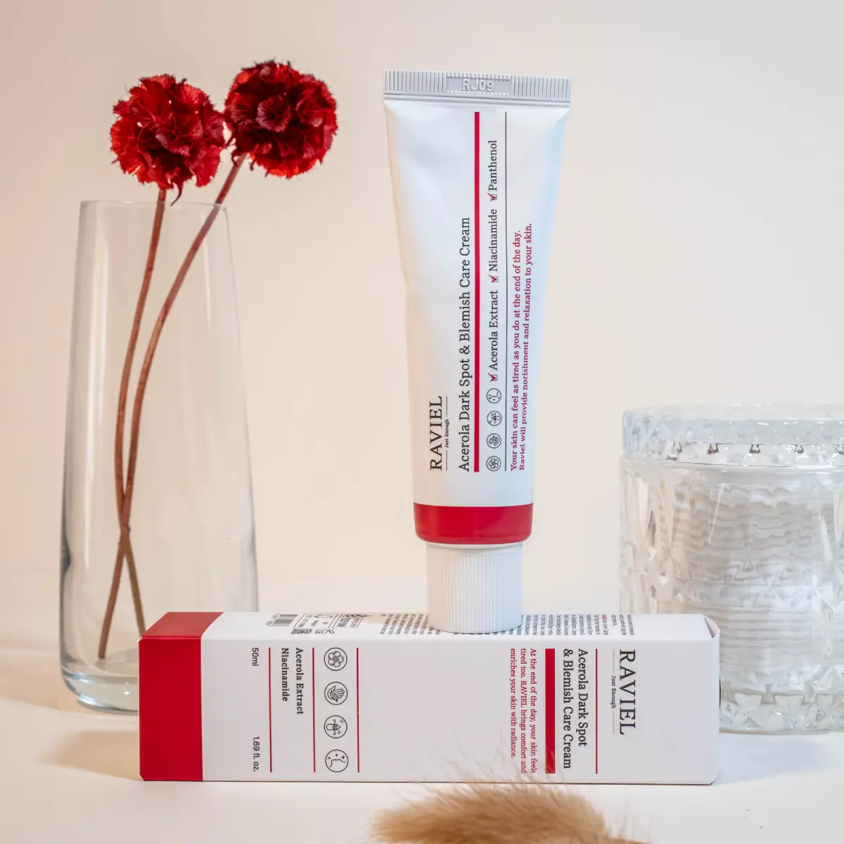 Acerola Dark Spot Care Cream 50 ml - Raviel para KUDZŪ COSMETICS