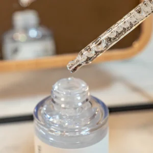 Biome 8X Hyaluronic Ampoule - Raviel para KUDZŪ COSMETICS