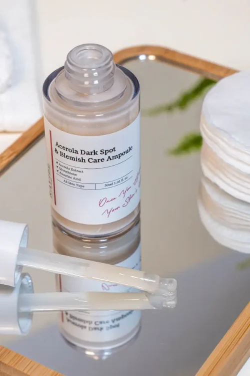 Acerola Dark Spot Ampoule - Raviel para KUDZŪ COSMETICS